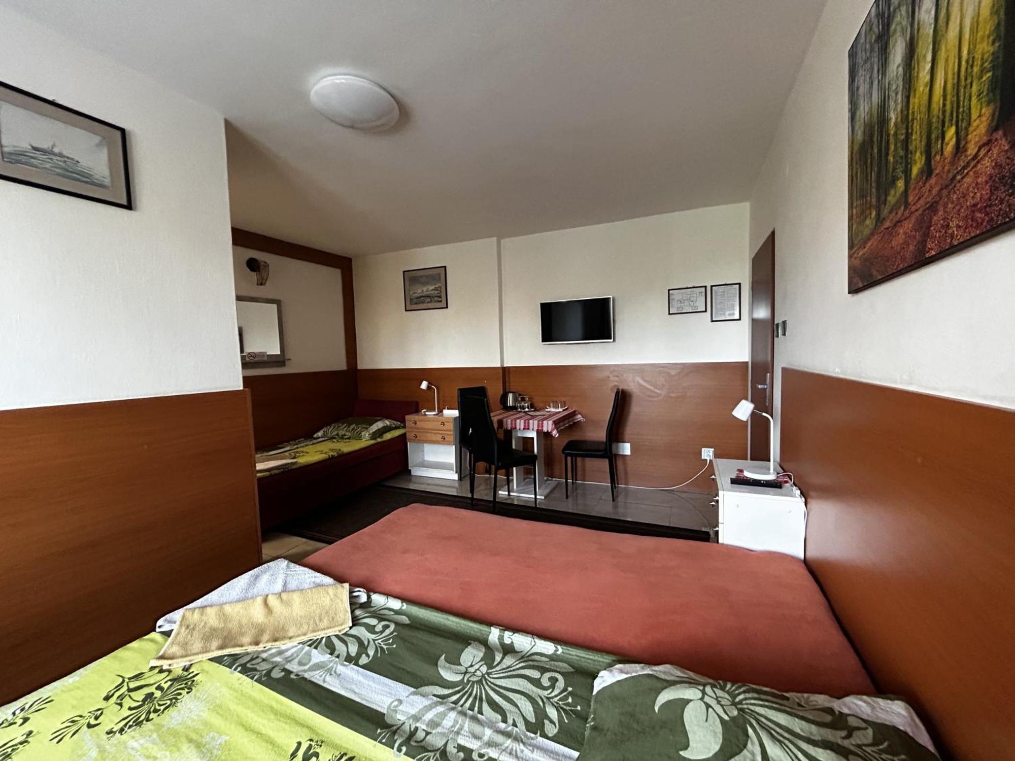 Penzion Rozalia Hotel Košice Buitenkant foto