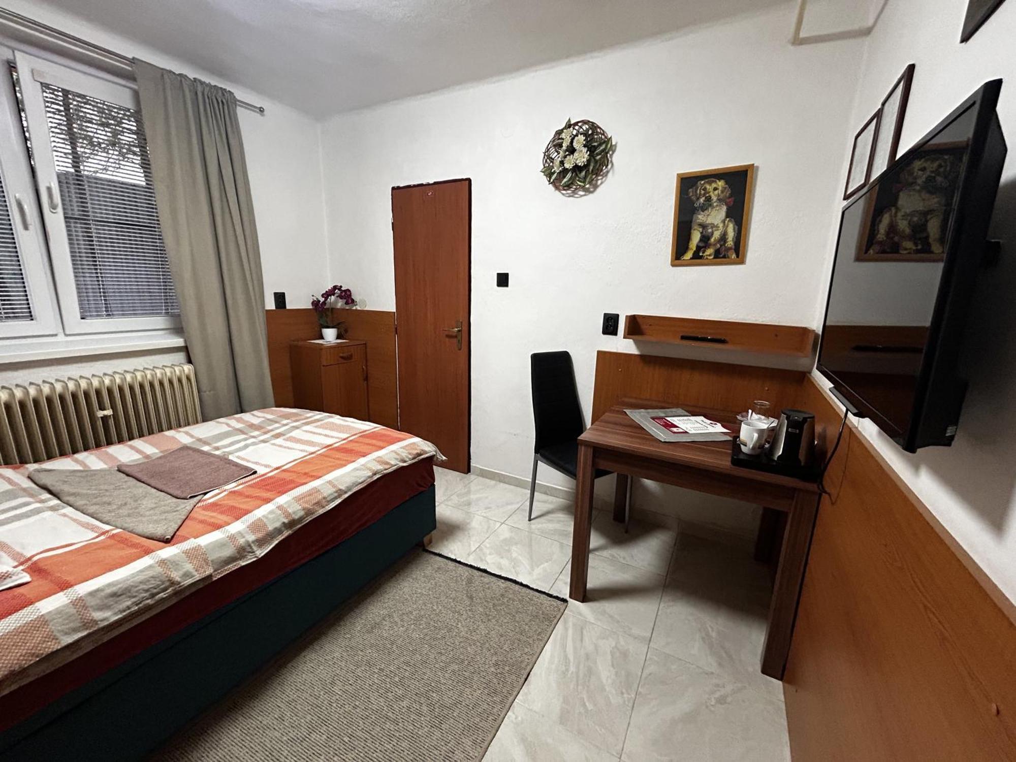 Penzion Rozalia Hotel Košice Buitenkant foto